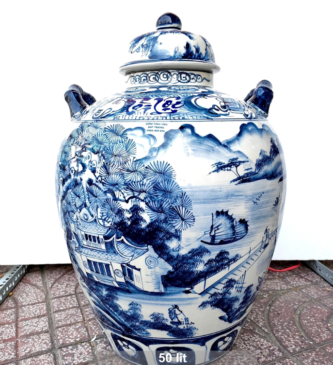 Nậm Đựng Rượu Hình Dáng Cổ Kính.png